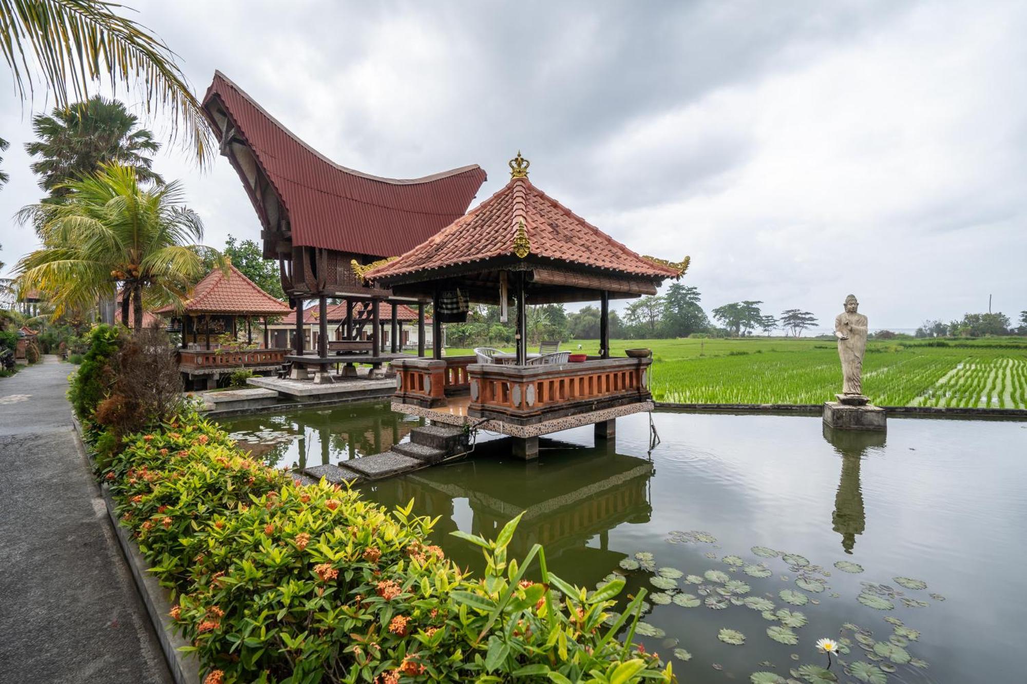 Nirmala Guest House Surf Keramas Exterior photo